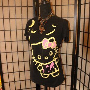 Retro Graphic T-Shirt- 2010 Hello Kitty Emo Halloween Graphic Tee Black Pink Doe